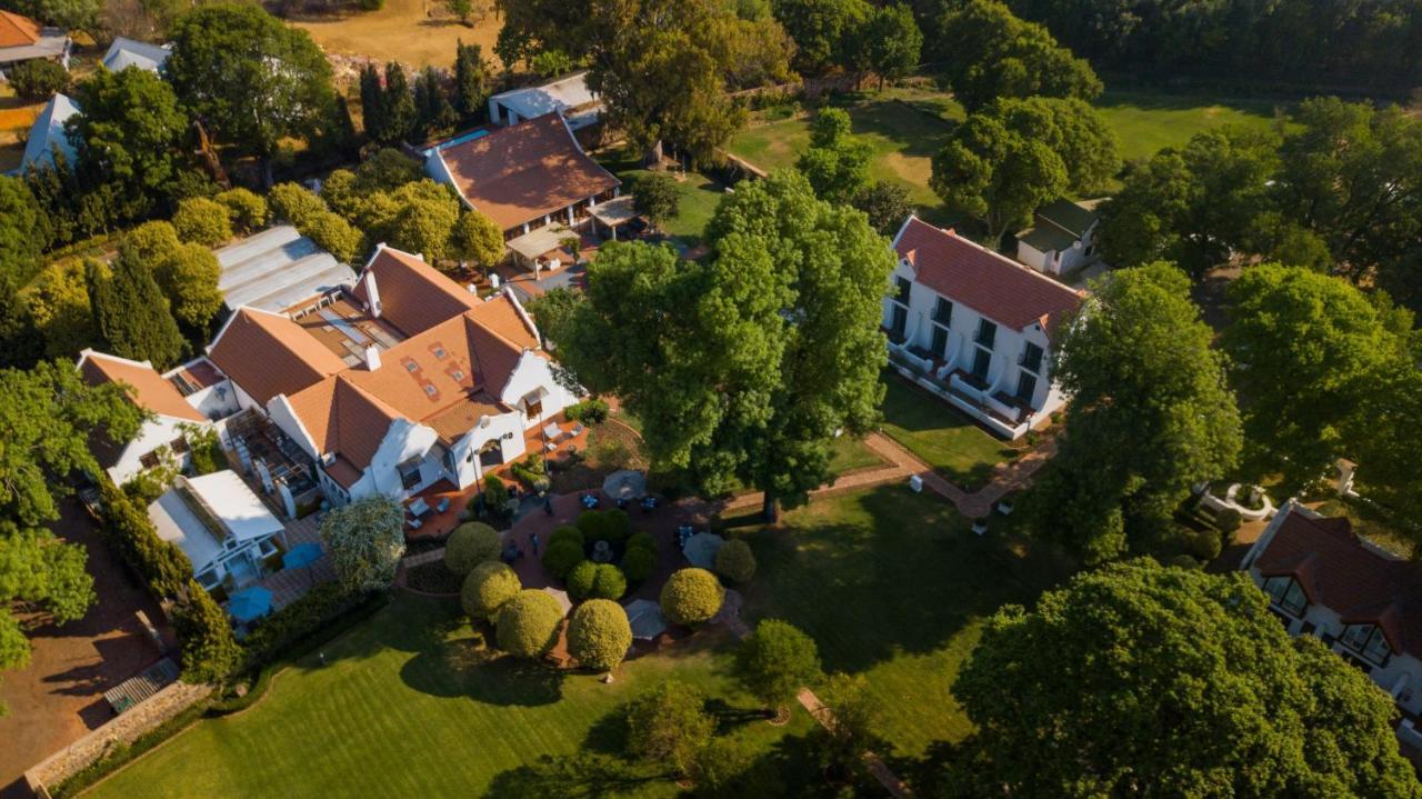 River Meadow Manor Centurion Exterior foto