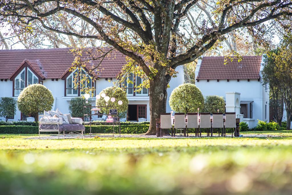River Meadow Manor Centurion Exterior foto