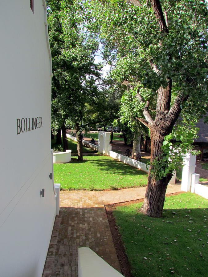 River Meadow Manor Centurion Exterior foto